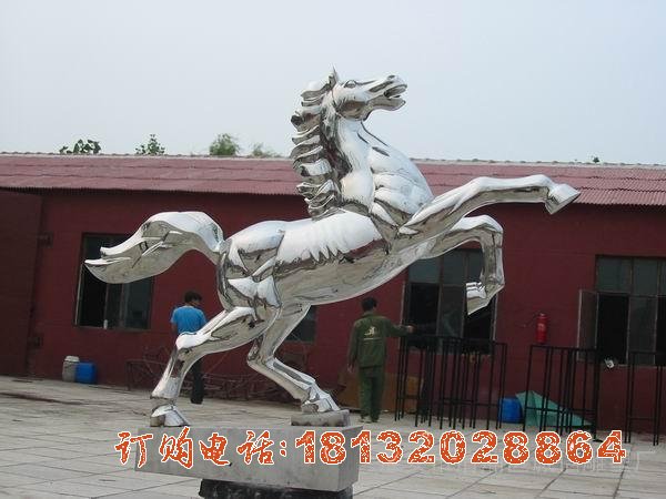 不锈钢奔马雕塑广场奔跑马不锈钢雕塑