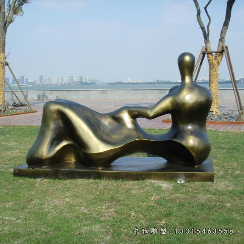 抽象人物铜雕母爱铜雕公园景观雕塑