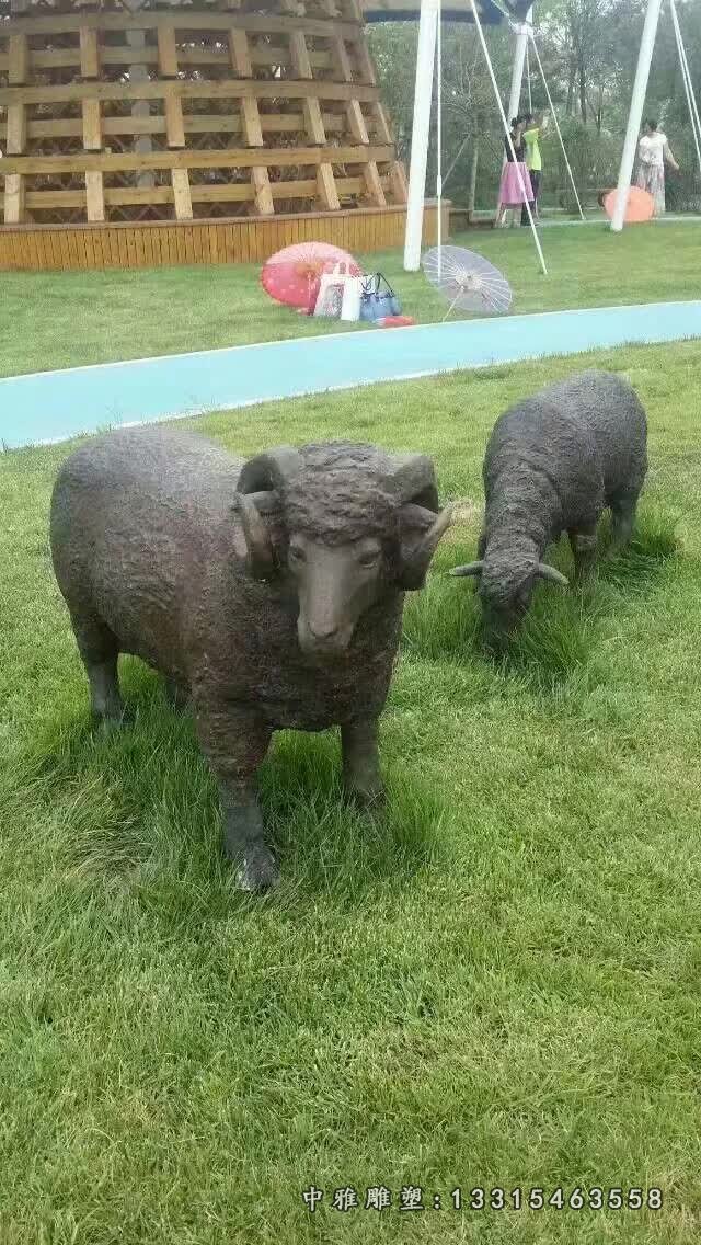 草坪铜雕羊