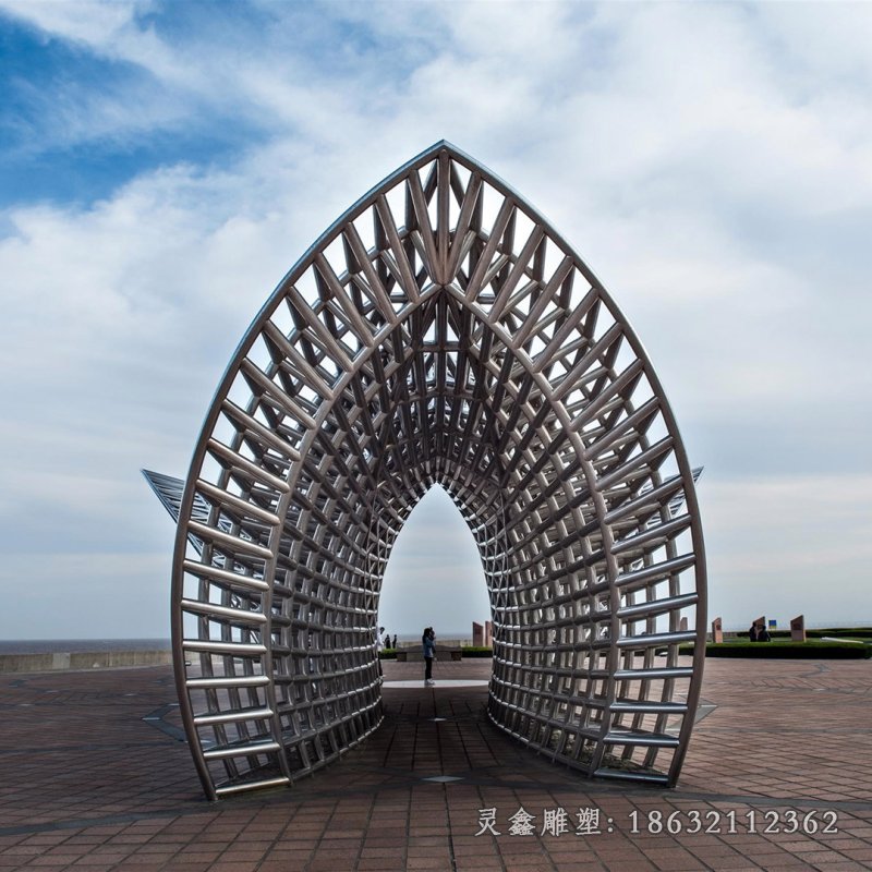 不锈钢圆形雕塑户外大型创意铁艺金属圆圈造型广场校园景观摆件31460