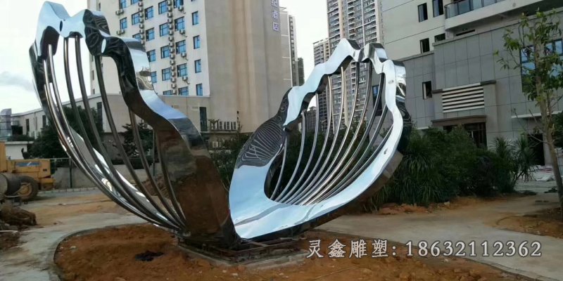 不锈钢镂空扇贝雕塑1