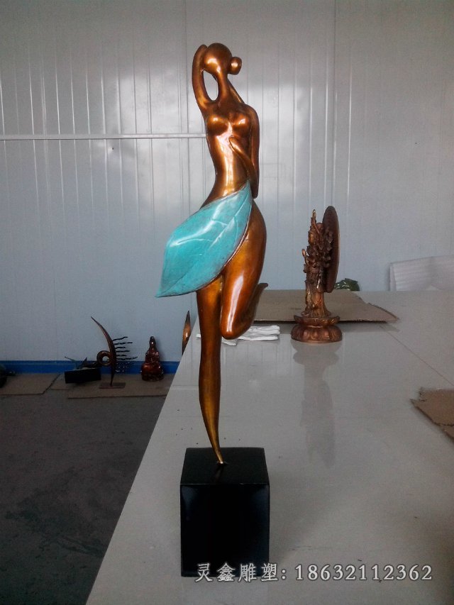 抽象女人铜雕室内抽象铜雕