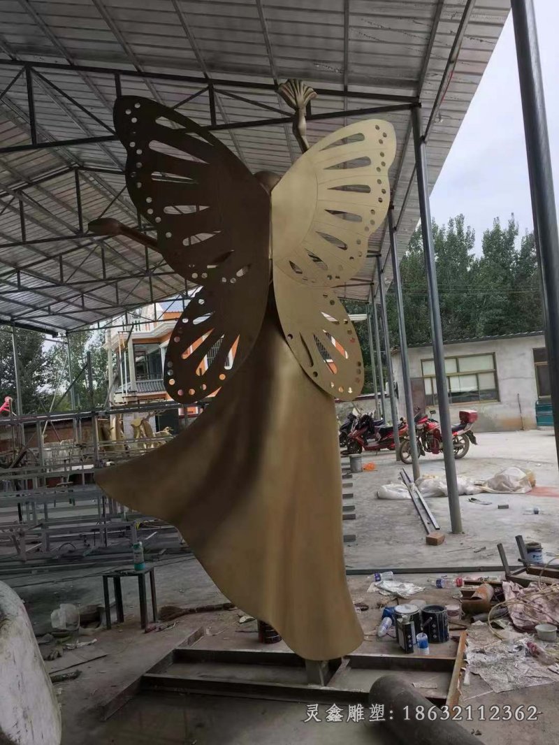 不锈钢抽象蝴蝶女孩雕塑
