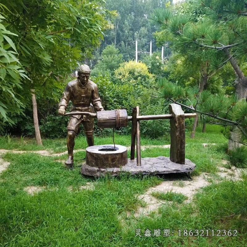 园林打水人物铜雕