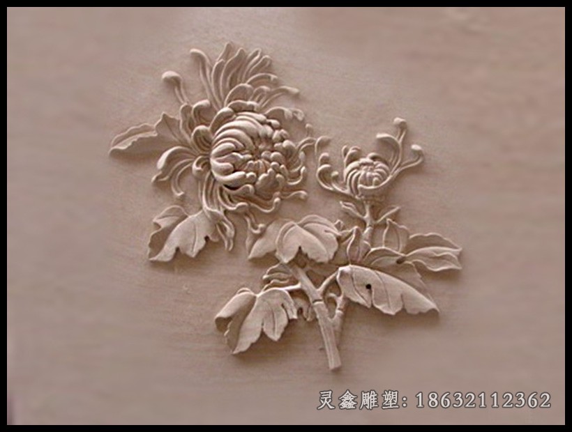 浮雕效果,这种工艺兼有彩塑和壁画的功能,使得三维的彩塑和二维的壁画