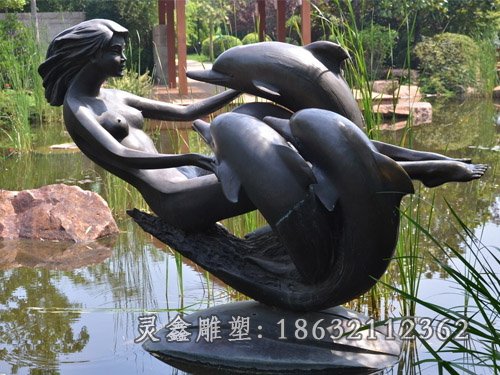 美女与海豚铜雕