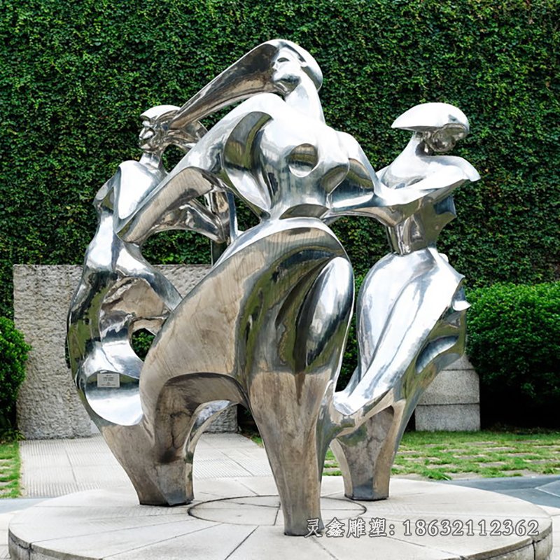 抽象女人雕塑不锈钢景观雕塑