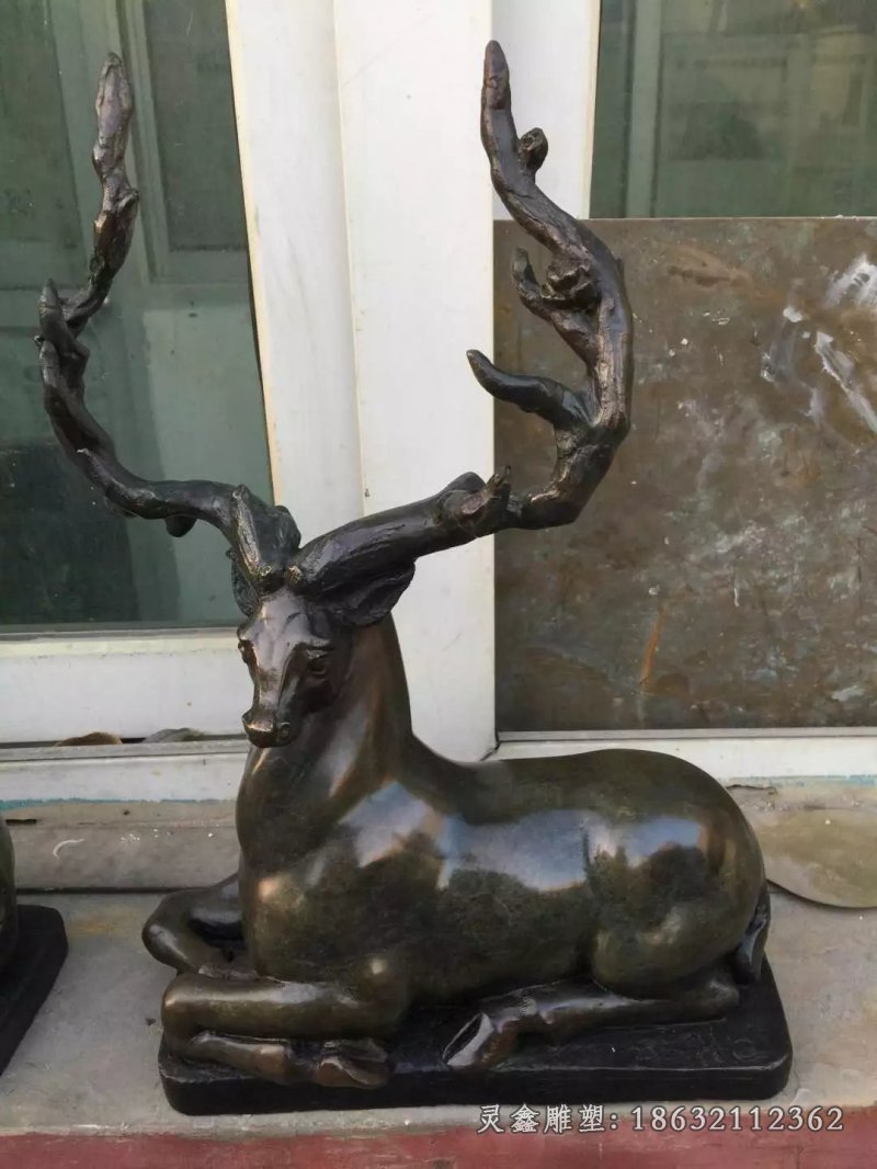 铸铜鹿铜雕鹿雕塑