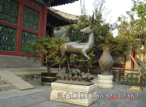 神鹿铜雕寺庙动物雕塑