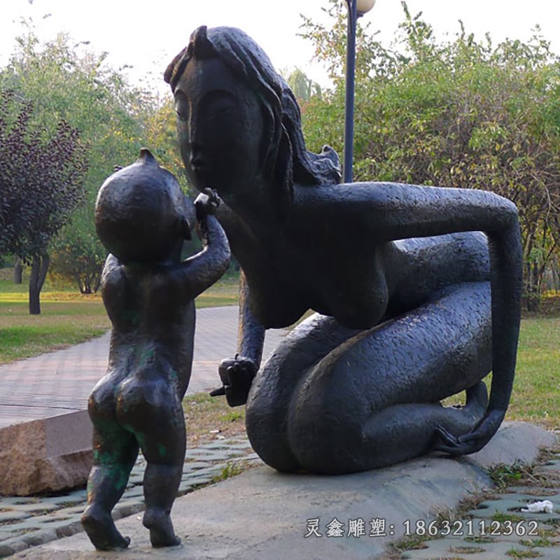 母子情深铜雕公园人物景观铜雕