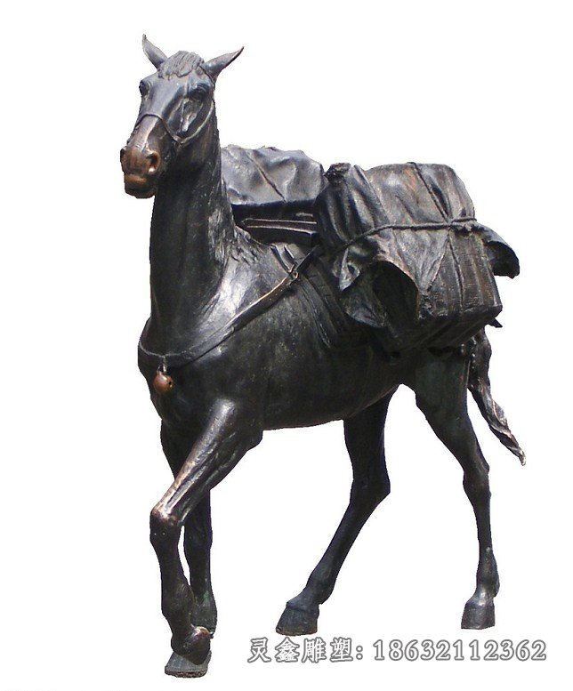 驮行李的马铜雕公园动物雕塑